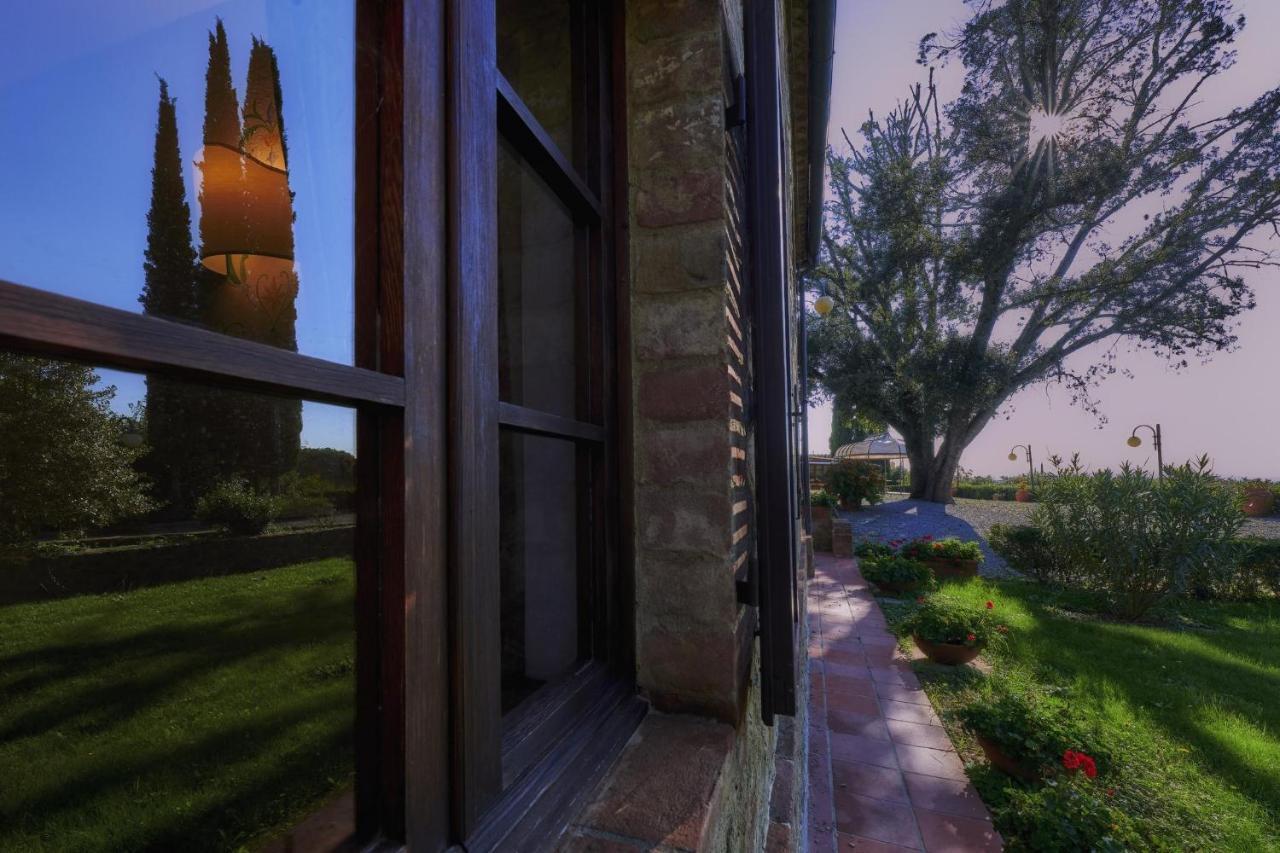 Villa Curina Resort Castelnuovo Berardenga Exteriér fotografie